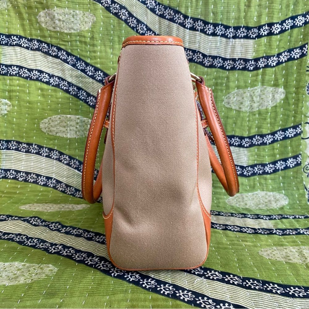 Dooney & Bourke Tan Taylor Shopper Canvas & Leather Large Satchel Tote Bag - Picture 7 of 15